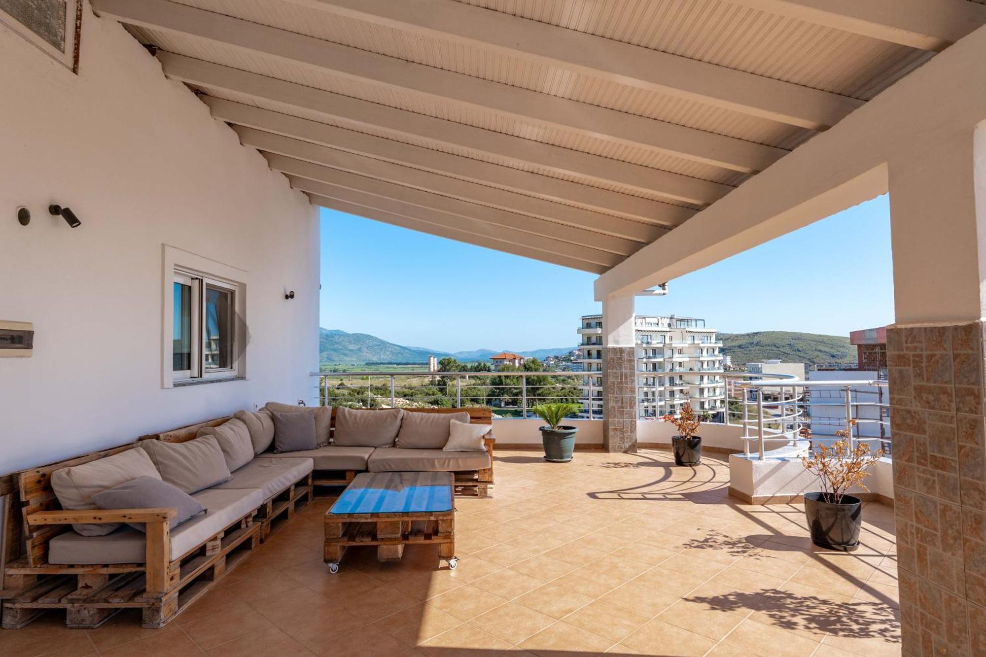 Alnes Hotel Sarandë Esterno foto
